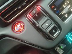 Honda Elysion PHEV 2.0L Luxury Edition - ფოტო 19