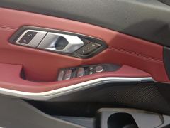 BMW 3 Series 325i M Sport Package - ფოტო 13