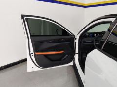 Changan UNI-V Zhidian iDD 1.5T 113km Smart cool type - фото 12