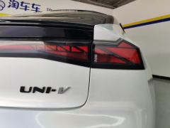 Changan UNI-V Zhidian iDD 1.5T 113km Smart cool type - фото 5