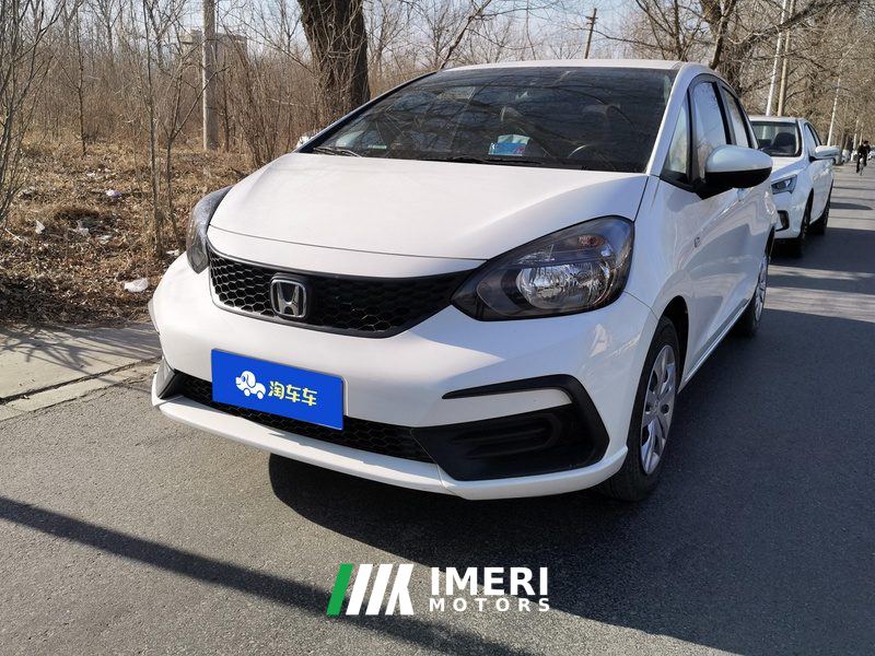 Honda Fit 1.5L Trendy Edition - ავტომობილი ჩინეთიდან