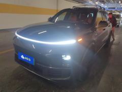 Li Auto L9 Max - ფოტო 1