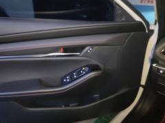Mazda3 Axela 2.0L Automatic Premium Edition - ფოტო 12