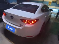 Mazda3 Axela 2.0L Automatic Premium Edition - ფოტო 2