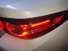 Mazda3 Axela 2.0L Automatic Premium Edition - ფოტო 5