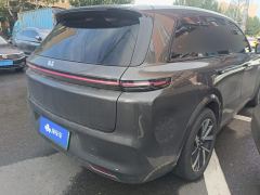 Li Auto Li L8 Pro - фото 2