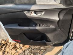 Kia K3 Facelift 1.5L CVT Youth Edition - фото 12