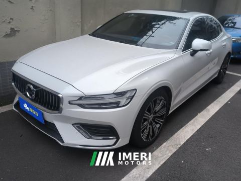 2022 Volvo S60 B4 Intelligent Remote Luxury Edition - автомобиль из Китая