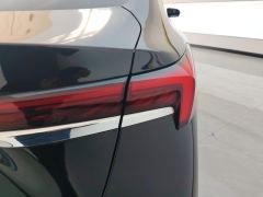 Buick Lacrosse Junyue 28T Yuezun Edition - фото 5