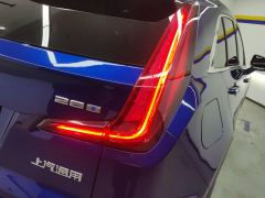 Cadillac XT4 28T FWD Luxury - ფოტო 5
