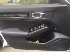 Honda Civic 240TURBO CVT Combustion Edition - фото 12