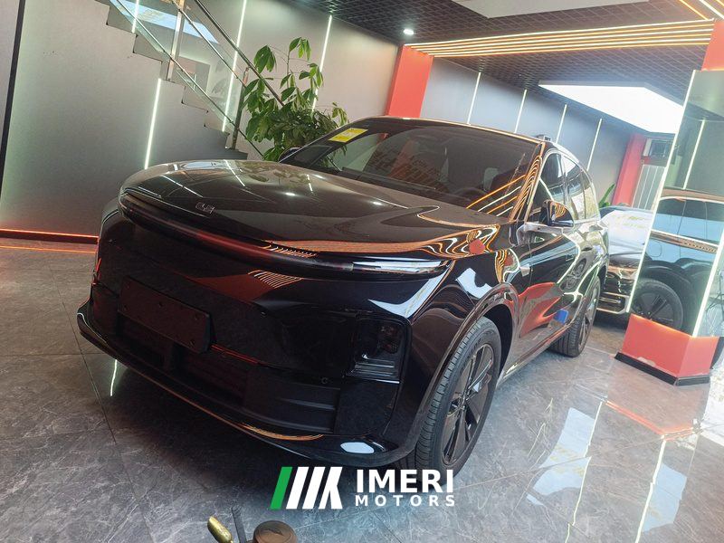 Li Auto L6 Pro - ავტომობილი ჩინეთიდან