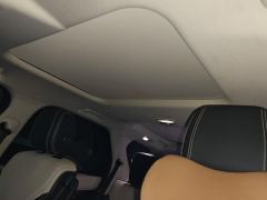 Land Rover Discovery 3.0T 360PS R-Dynamic S - ფოტო 15