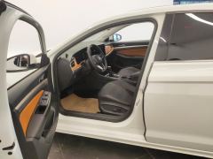 Volkswagen Bora 200TSI PRO Edition - ფოტო 14