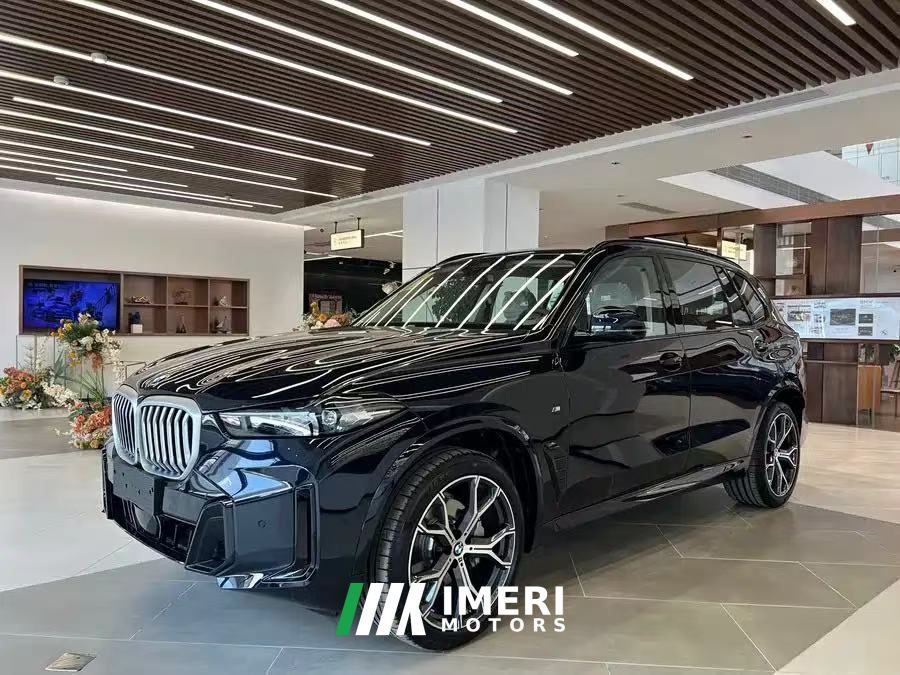 BMW X5 xDrive30Li Deluxe VersionM