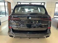BMW X5 xDrive30Li Deluxe VersionM - ფოტო 10