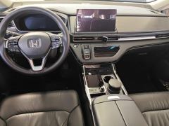 Honda Elysion PHEV 2.0L Luxury Edition - ფოტო 16