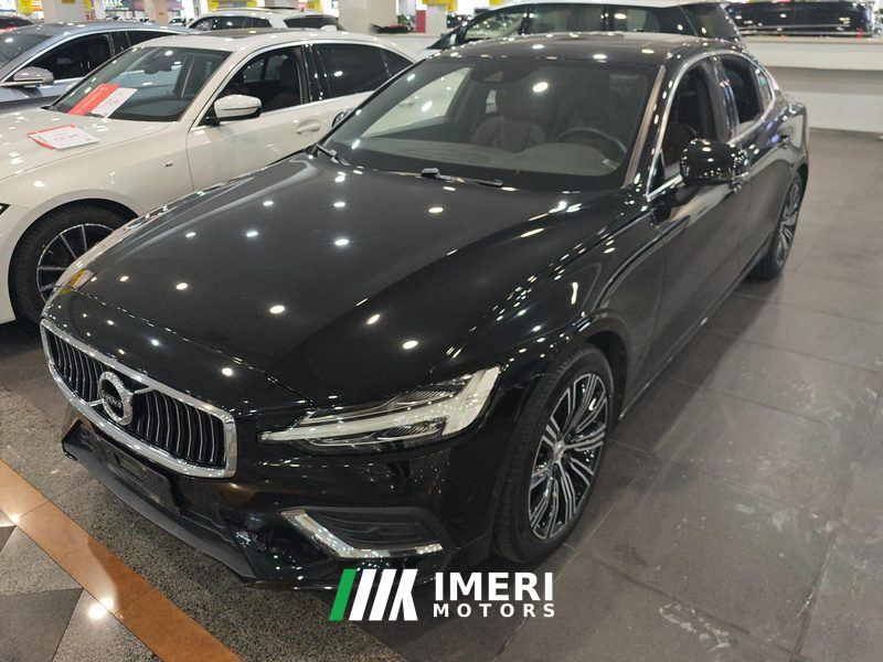 Volvo S60 B4 Intelligent Remote Luxury Edition - ავტომობილი ჩინეთიდან