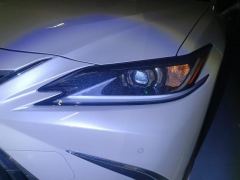 Lexus ES 200 Premium Edition - фото 4