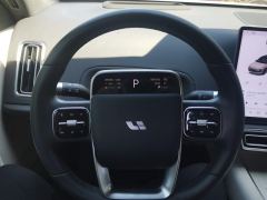 Li Auto L6 Pro - ფოტო 18