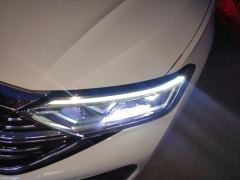 Volkswagen Jetta 300TSI Edition - ფოტო 4