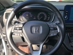Honda Elysion e:HEV 2.0L Luxury Edition - ფოტო 18