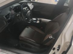 Lexus ES 200 CVT Elite Edition - photo 14