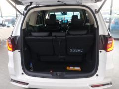 Honda Odyssey 2.0L Sharp Intelligent Edition 7-seater - ფოტო 7