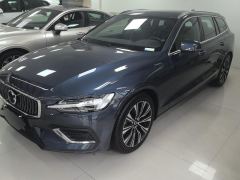 Volvo V60 B5 Luxury Edition - photo 1