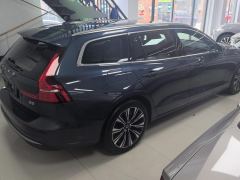 Volvo V60 B5 Luxury Edition - photo 2