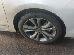 Toyota Sienna Dual-Engine 2.5L Prestige Edition - ფოტო 6