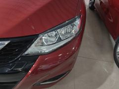 Nissan Tiida Kanda 1.6L CVT Cool Dynamic Edition - фото 4