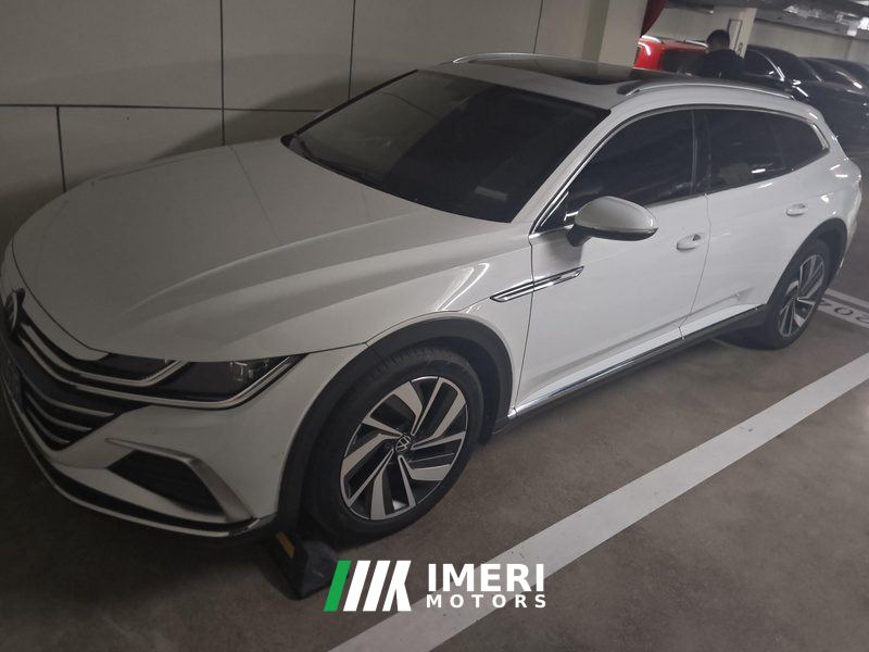 Volkswagen FAW -CC FAW-Volkswagen CC Shooting Brake 330TSI Hunter Edition
