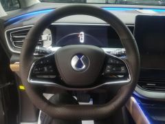 Denza D9 DM-i 1.5T 190km AWD Version 7 - ფოტო 18