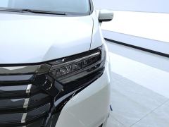 Honda Elysion PHEV 2.0L Luxury Edition - ფოტო 4