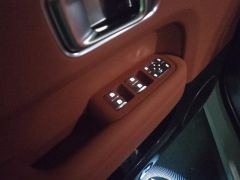 Li Auto L6 Pro - ფოტო 13
