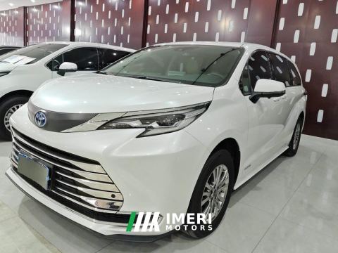 2021 Toyota Sienna 2.5L Hybrid Comfort Edition - ავტომობილი ჩინეთიდან