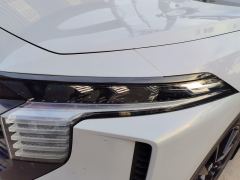 Venucia V 260T DCT Monarch Edition - ფოტო 4