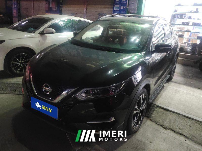 Nissan Qashqai 2.0L Luxury Edition - автомобиль из Китая