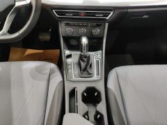 Volkswagen Lavida Langham 1.5L Automatic Five Million Edition - фото 19