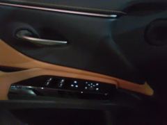 Lexus ES 200 Excellence Edition - photo 13