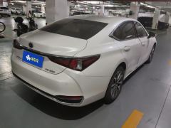 Lexus ES 200 Excellence Edition - photo 2