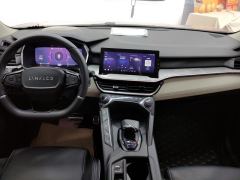 Lynk & Co 06 1.5T Shero Pink Special Edition - ფოტო 16