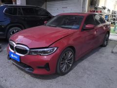 BMW 3 Series 320i M Sport Package - ფოტო 1