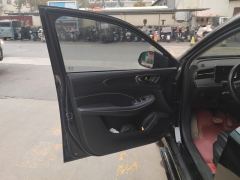 Roewe RX5 PLUS 330TGI Edition - photo 12