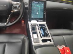 Roewe RX5 PLUS 330TGI Edition - photo 19