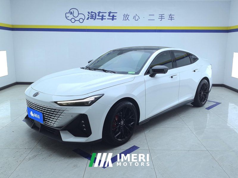 Changan UNI-V 1.5T Premium Version - car from China