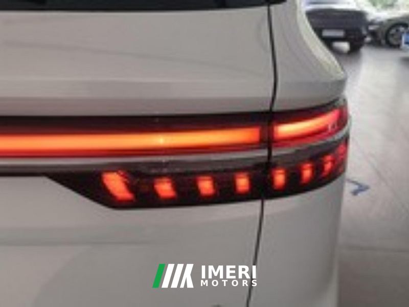 Geely Xingyue L 2.0T 2WD Edition