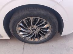 Voyah Dreamer PHEV version 1.5T 82km Low-carbon version Dream Smart Package 7-seater - ფოტო 6
