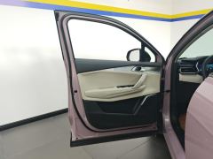 Lynk & Co 06 1.5T Shero Pink Special Edition - ფოტო 12